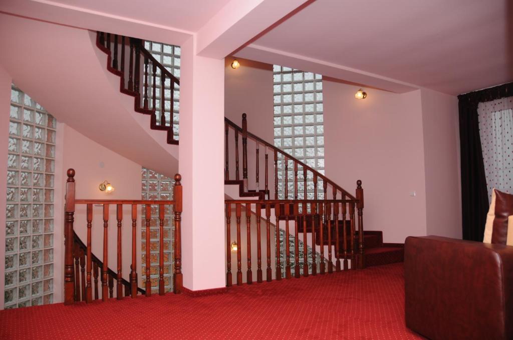 Pension Rozeclas Oradea Bagian luar foto