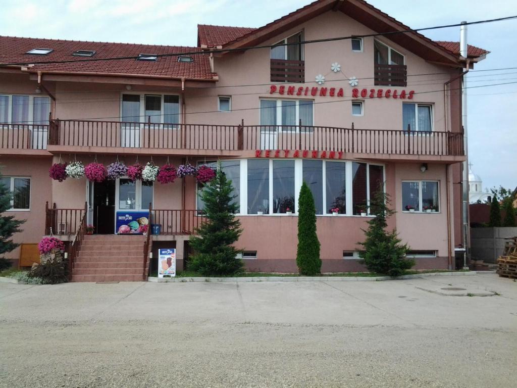 Pension Rozeclas Oradea Bagian luar foto